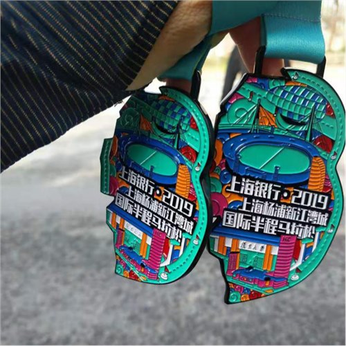 遇見更好的自己 | 萊蒙國際跑團(tuán)征戰(zhàn)楊浦新江灣半馬